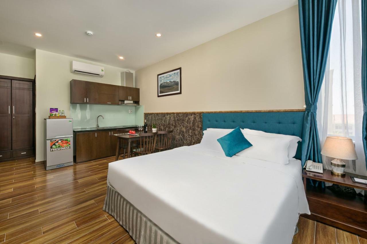 Celina Hotel & Apartment Da Nang Exterior foto